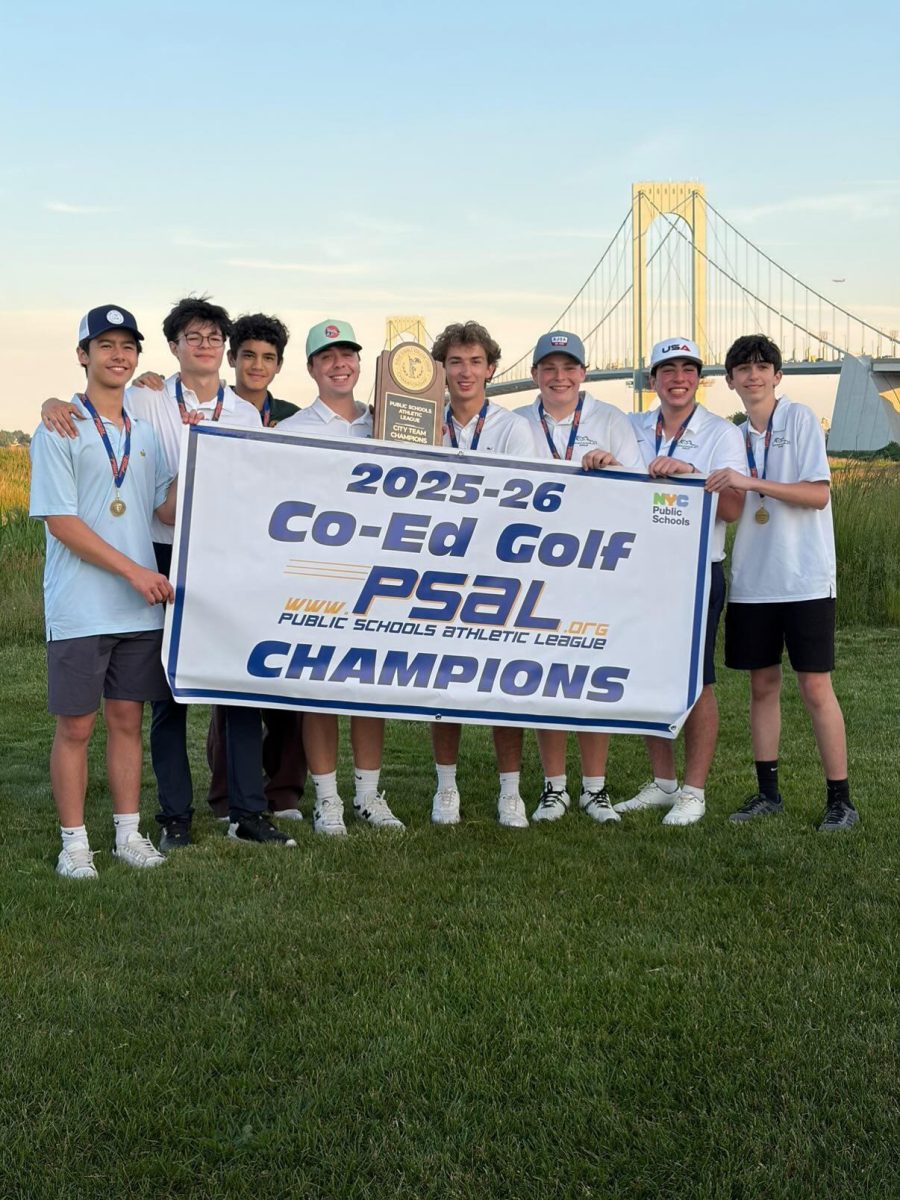 Your 2025-2026 Co-Ed Golf PSAL City Champions!
Left to right: Sean Francia Cotter (Sophomore), Carter Ea Shapiro (Sophomore), Sebastian Cohen (Sophomore), Coach Bacchi, Reed Opell (Senior), Samuel Held (Sophomore), Hawke Begun (Junior), Jesse Mandell (Freshman)